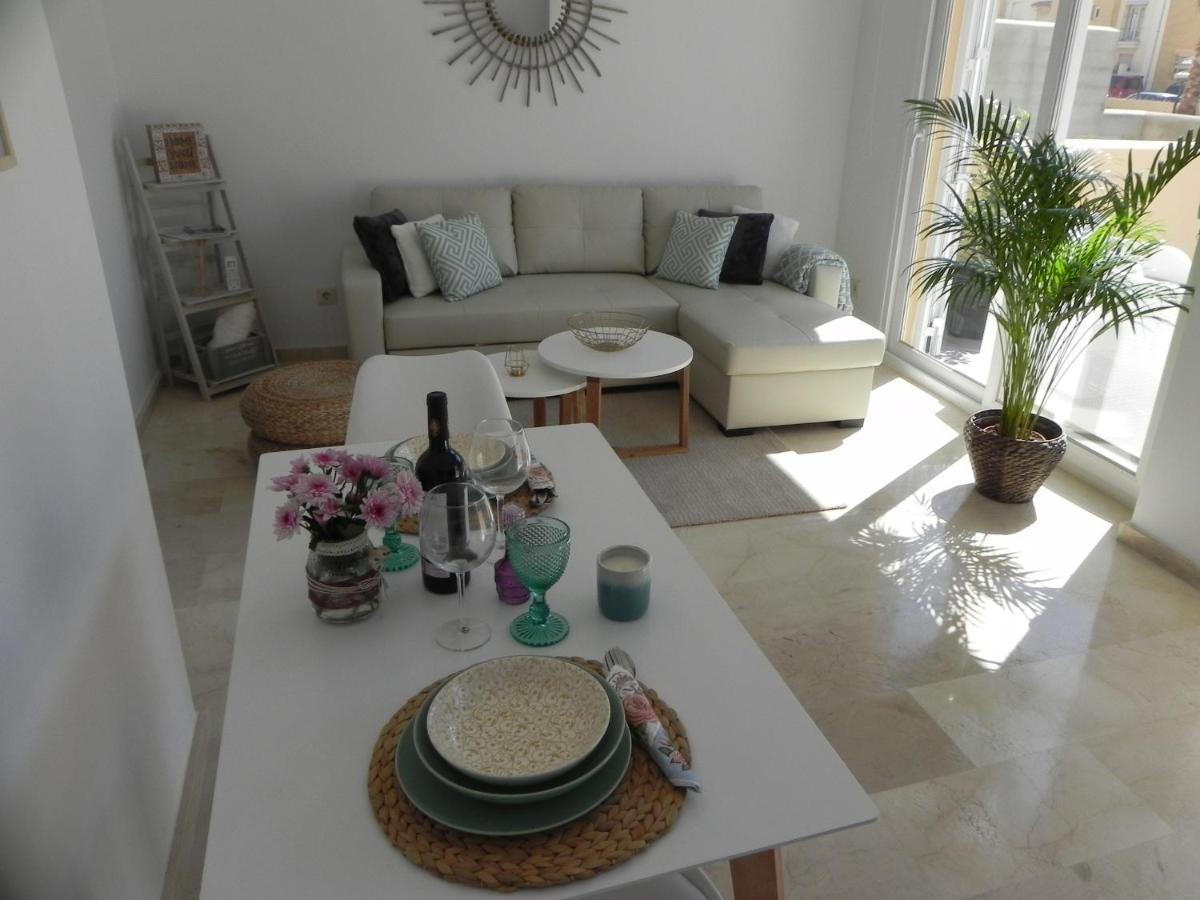 טריפה Brand New Apartment מראה חיצוני תמונה