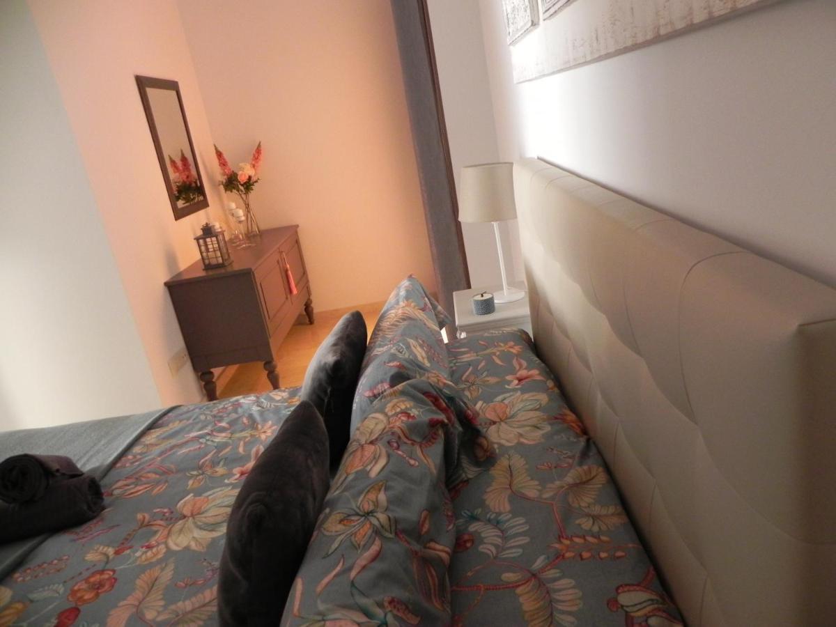 טריפה Brand New Apartment מראה חיצוני תמונה